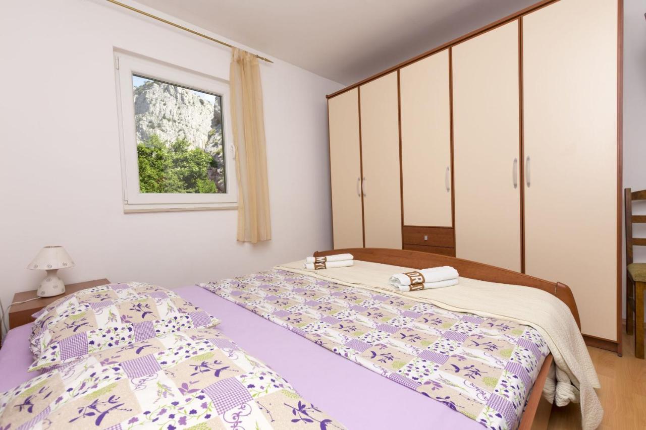 Apartments Mira Омиш Экстерьер фото