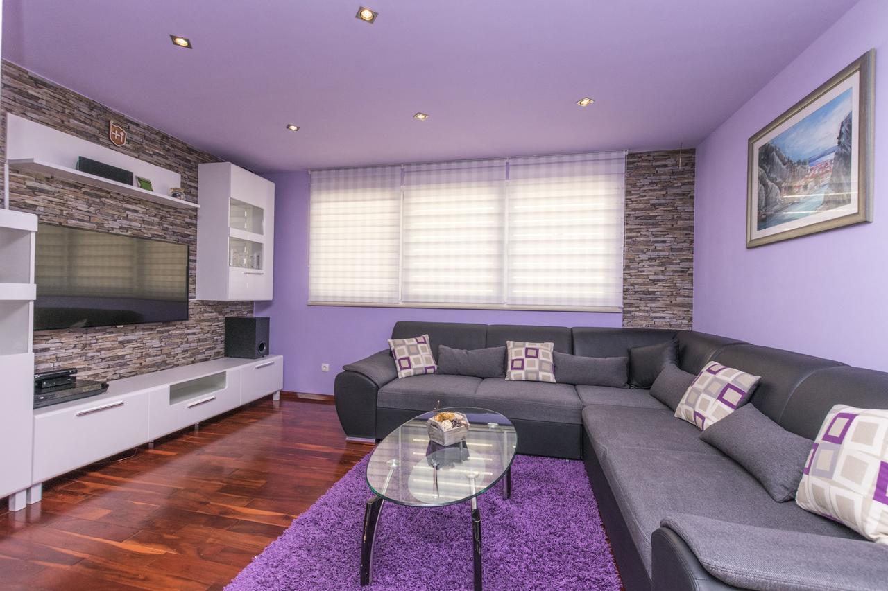 Apartments Mira Омиш Экстерьер фото